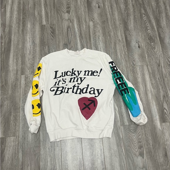 Yeezy Sweaters - KAYNE WEST YE BIRTHDAY SWEATER SIZE MEDIUM